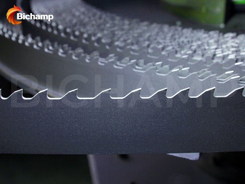 Titanium General Purpose Bandsaw Blade Triple Chip Smooth Surface Finish